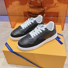 Louis Vuitton Low Shoes